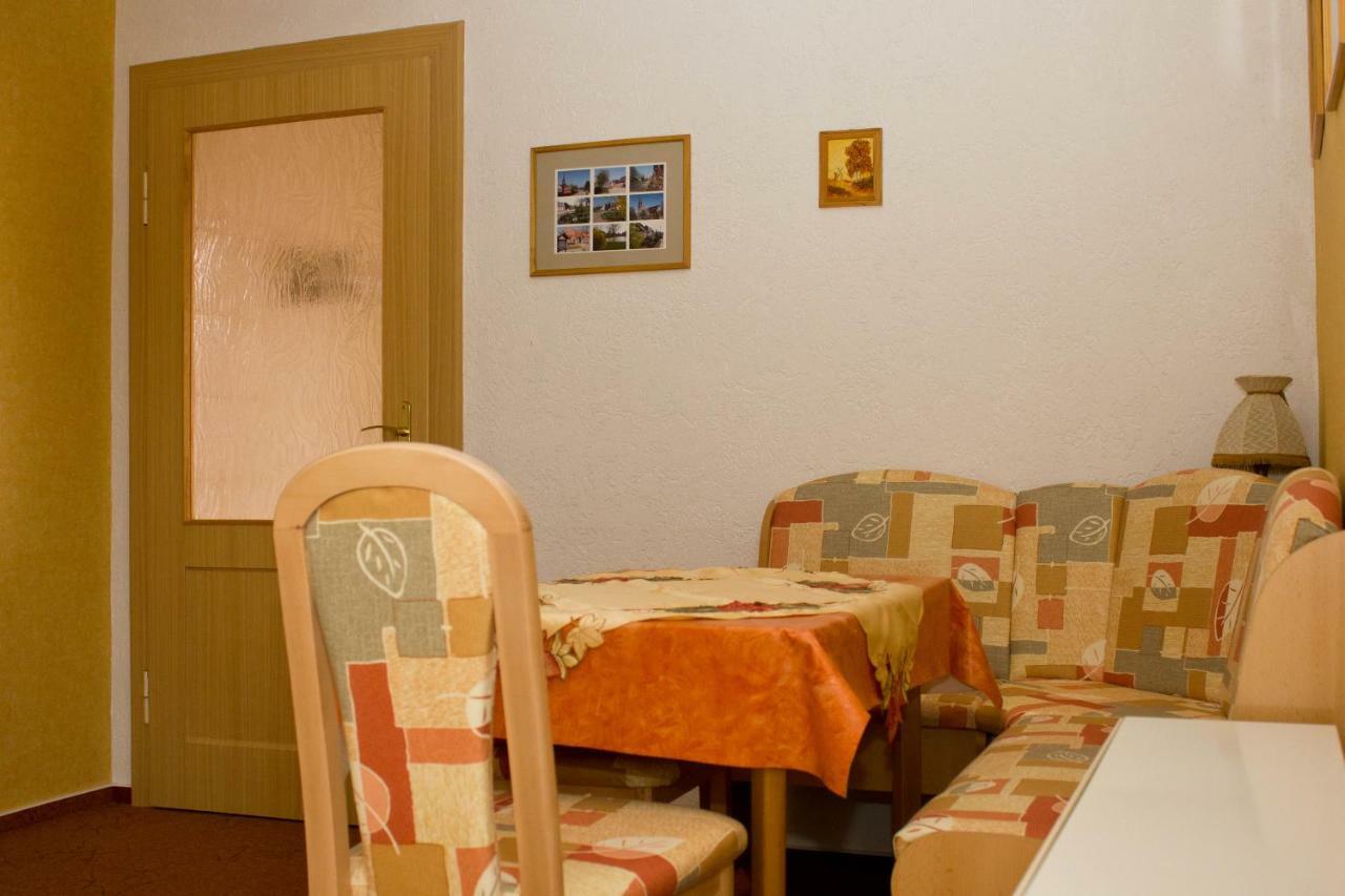 Zum Dorfschullehrer Appartement Lübbenau Buitenkant foto