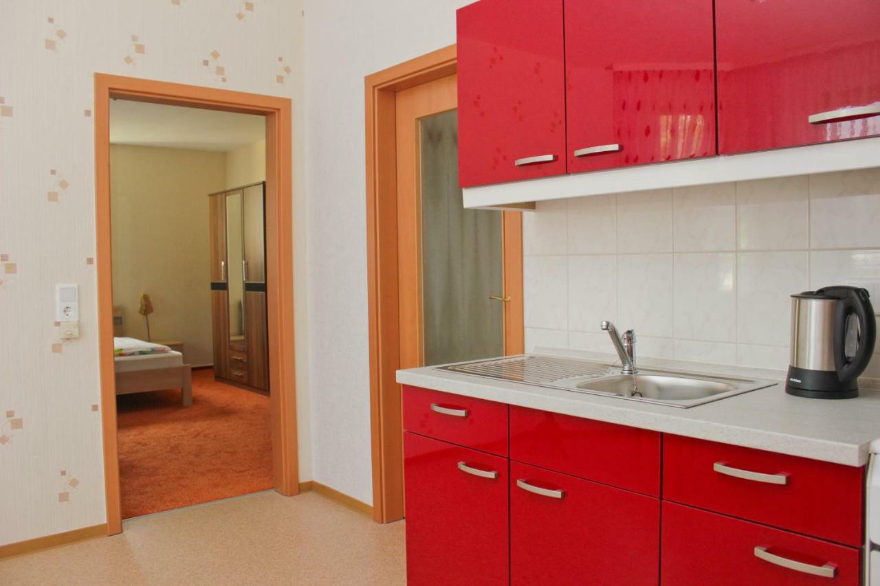 Zum Dorfschullehrer Appartement Lübbenau Buitenkant foto