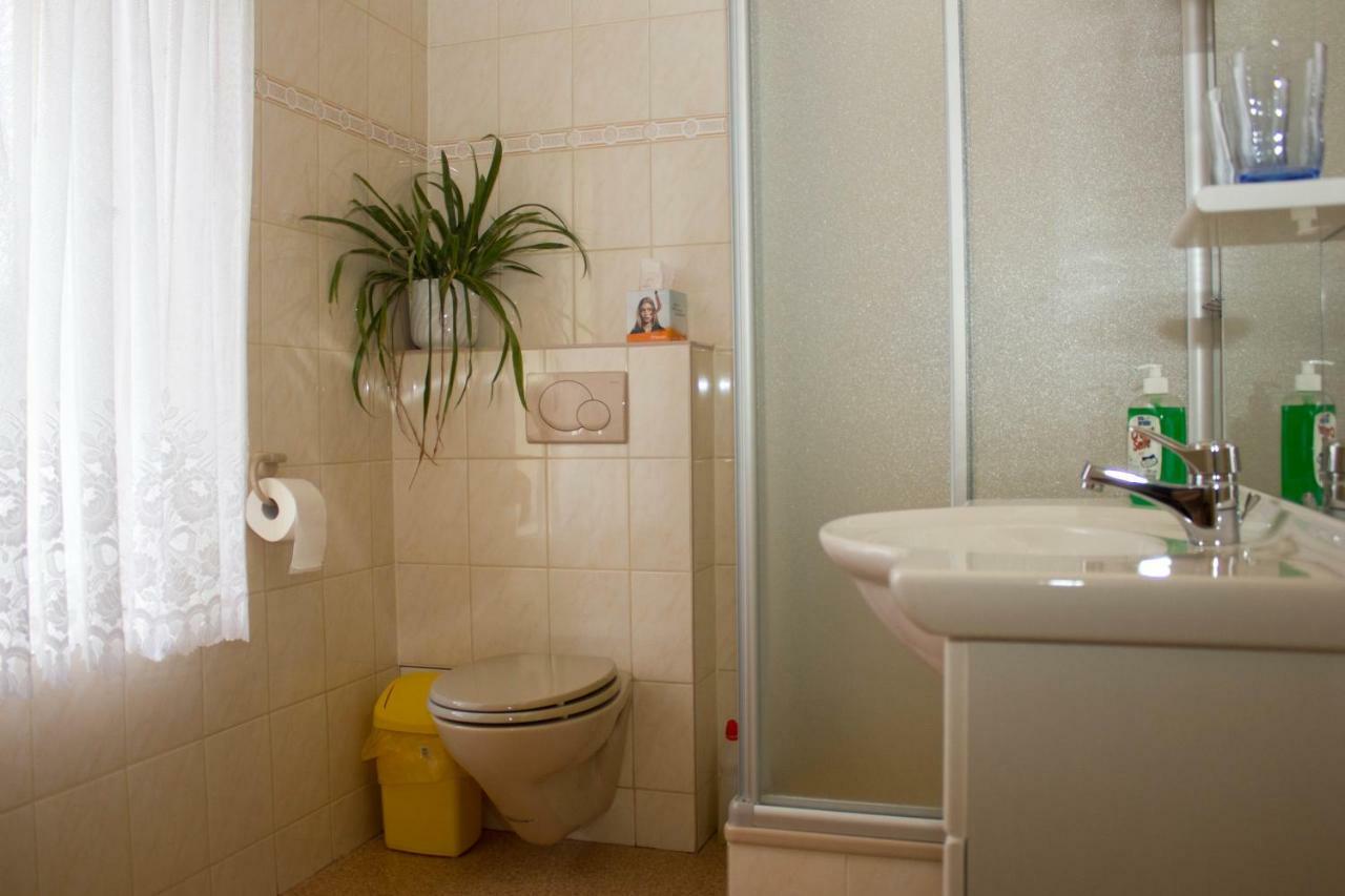 Zum Dorfschullehrer Appartement Lübbenau Buitenkant foto